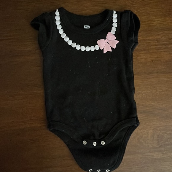 Newborn onesies - set of 2 - Picture 2 of 2